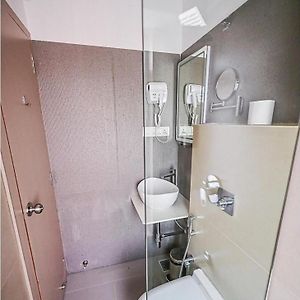 Two-Bedroom Apartment City View